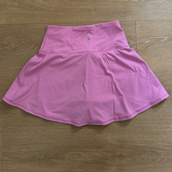 Cross over pink tennis skirt size small - Picture 2 of 2